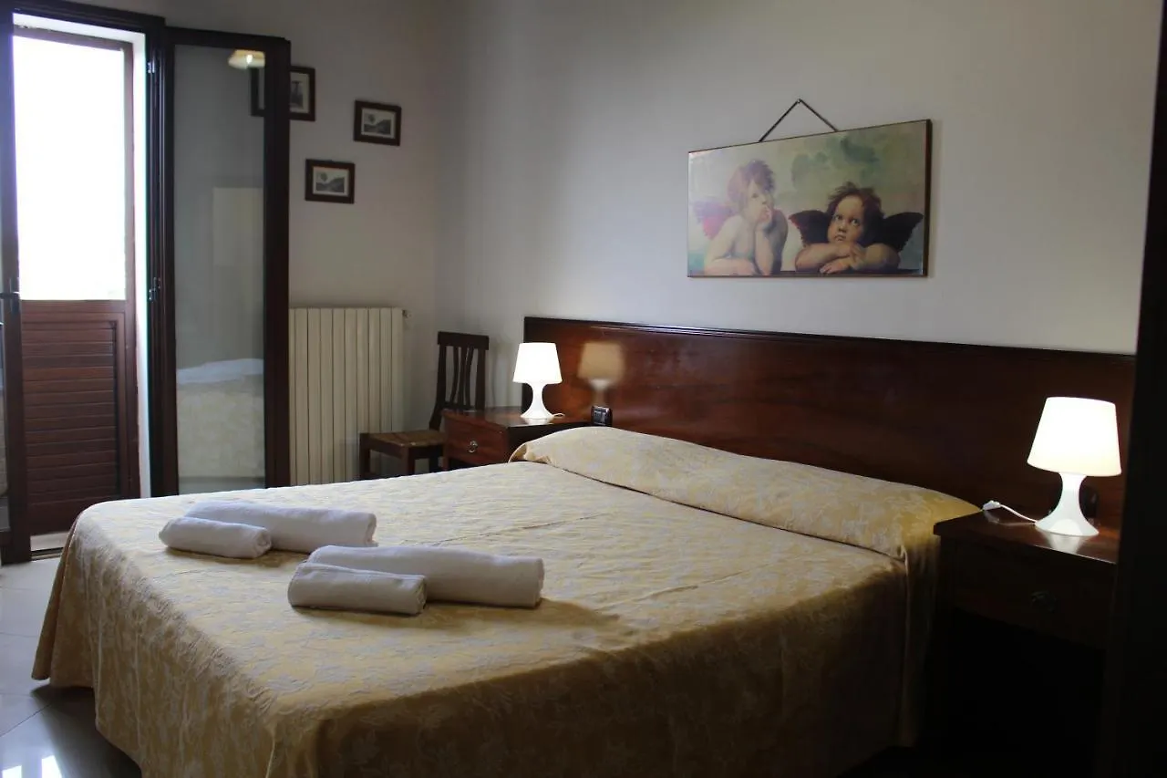 Farm stay Agriturismo Tenuta Margitello Comiso Italy